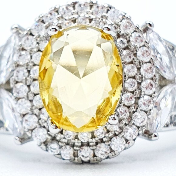 ▷Noble Hollow Beautiful Oval Crystal Royal Yellow CZ Silver  😍Noble Hollow Beautiful Oval Crystal Royal Yellow CZ Silver Ring Women, L073